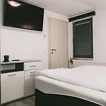 玛格利特浴池休闲酒店 酒店 3*